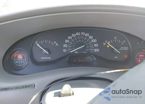 2002 Buick Century Custom z USA, uszkodzony, nr VIN 2G4WS52J221194458